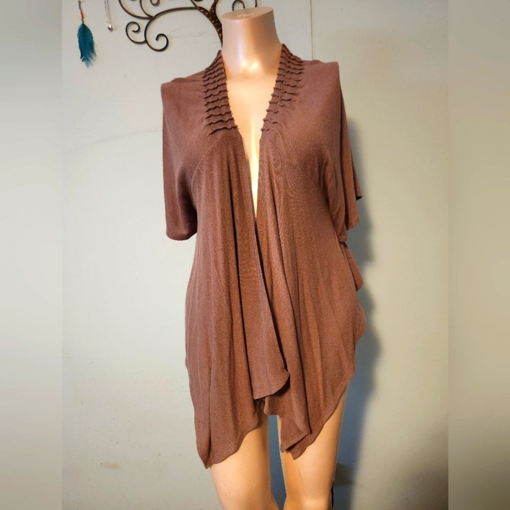 Short sleeve Ruffle draping cardigan